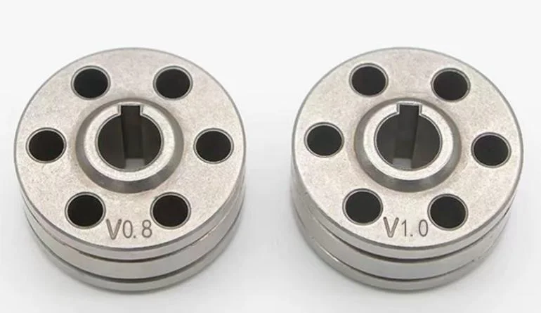 Roldanas V0810 e V1216, item de série da Máquina de Solda a Laser SFE 3000W