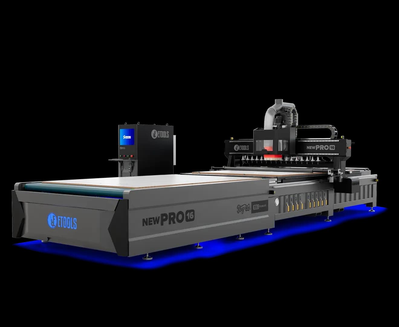Centro de usinagem CNC New Pro 16 com magazine de 16 ferramentas no pórtico, mesa de vácuo em 9 setores e cortina de luz, com esteira de descarga de peças